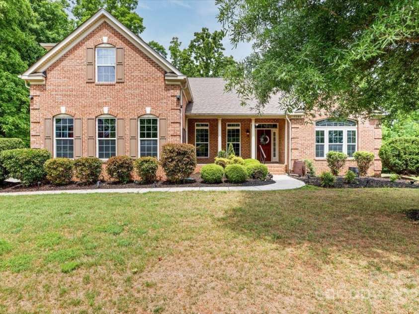 9506 Minnie Lemmond Lane, Mint Hill, NC 28227.  MLS# CAR4241220, YatesRealty ID 27477. 