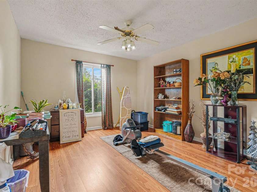 7944 Pawtuckett Road, Charlotte, NC 28214.  MLS# CAR4389168, YatesRealty ID 27478. 