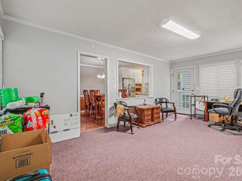 7944 Pawtuckett Road, Charlotte, NC 28214.  MLS# CAR4389168, YatesRealty ID 27478. 