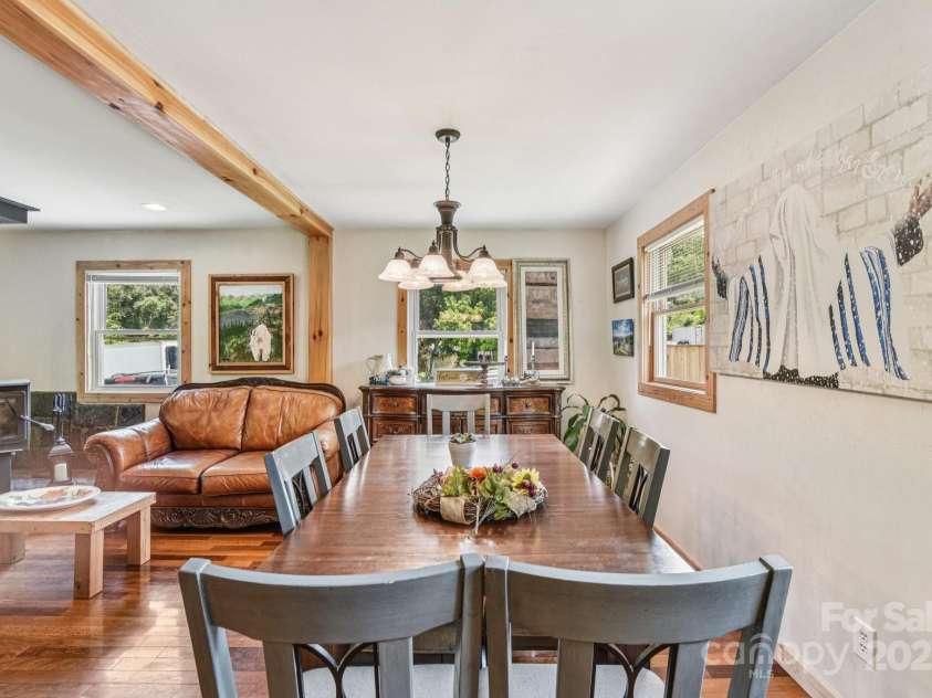 24 King Road, Waynesville, NC 28786.  MLS# CAR4267936, YatesRealty ID 2748. 