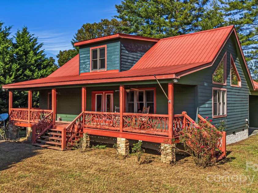 830 Windy River Ridge, Burnsville, NC 28714.  MLS# CAR4286144, YatesRealty ID 2748. 