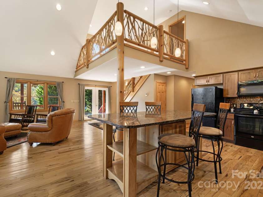 830 Windy River Ridge, Burnsville, NC 28714.  MLS# CAR4286144, YatesRealty ID 2748. 