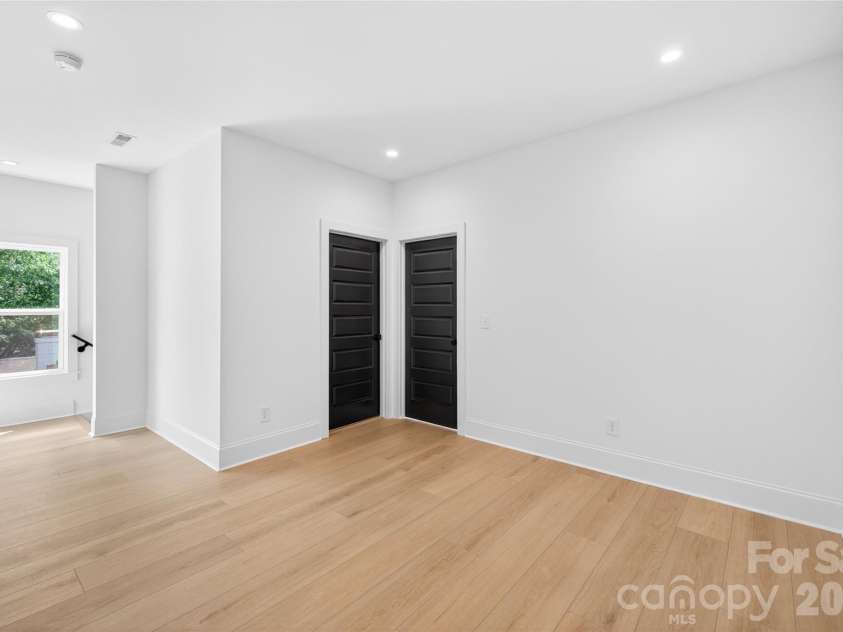 1910 Anderson Street, Charlotte, NC 28205.  MLS# CAR4387547, YatesRealty ID 27484. 