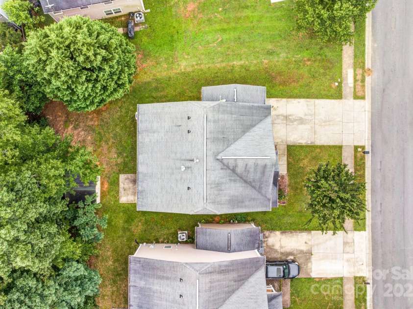 4412 Trillium Fields Drive, Charlotte, NC 28269.  MLS# CAR4274256, YatesRealty ID 27485. 