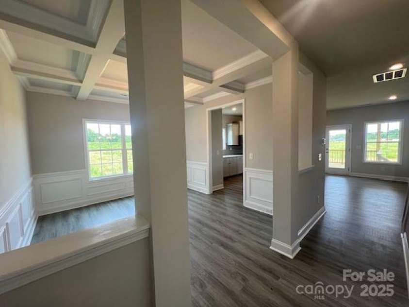 122 Swan Park Lane, Statesville, NC 28625.  MLS# CAR4266811, YatesRealty ID 27486. 