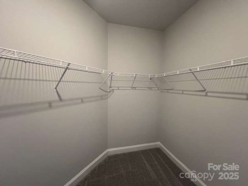 122 Swan Park Lane, Statesville, NC 28625.  MLS# CAR4266811, YatesRealty ID 27486. 