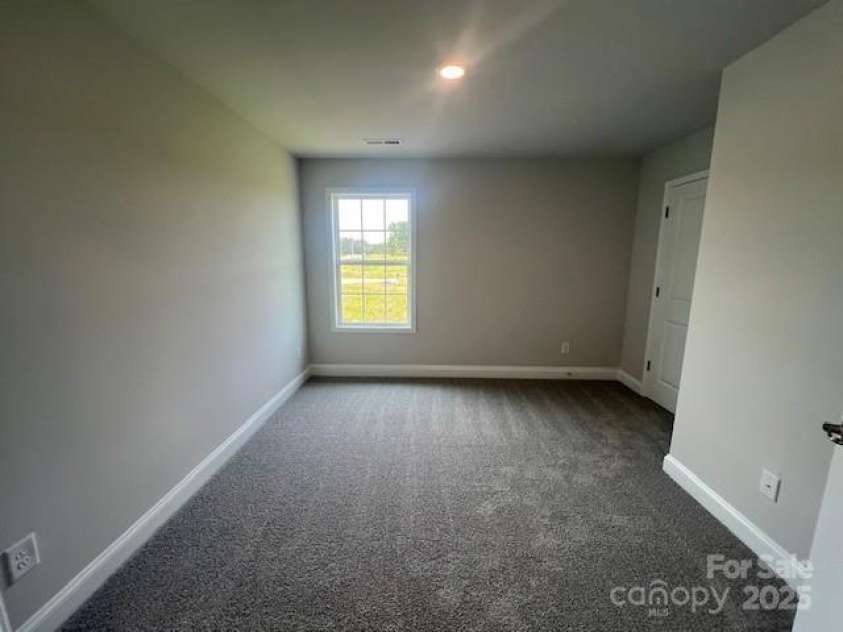 122 Swan Park Lane, Statesville, NC 28625.  MLS# CAR4266811, YatesRealty ID 27486. 