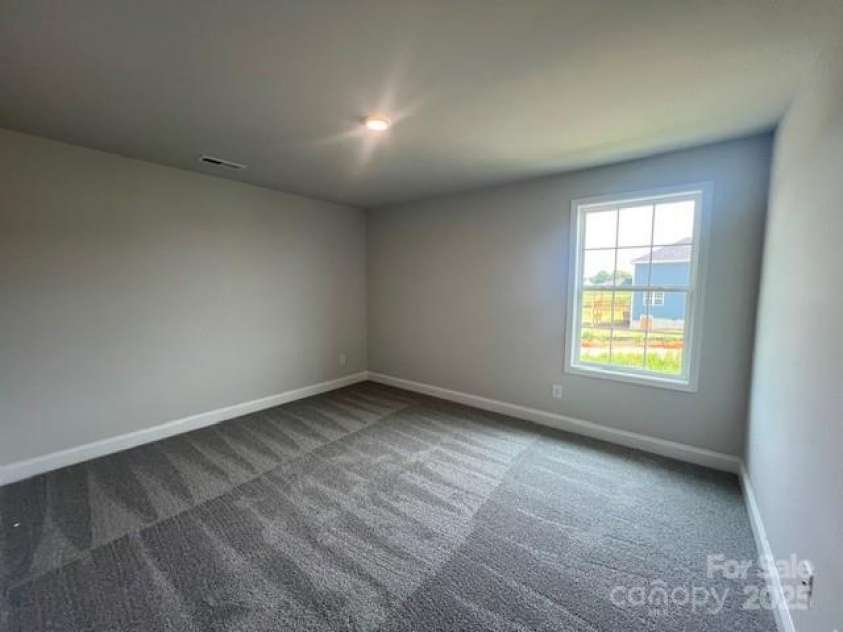 122 Swan Park Lane, Statesville, NC 28625.  MLS# CAR4266811, YatesRealty ID 27486. 