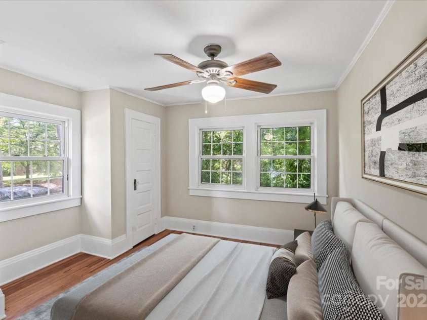 904 Edgewood Circle, Gastonia, NC 28052.  MLS# CAR4271349, YatesRealty ID 27487. Primary bedroom en suite w/ 3 closets