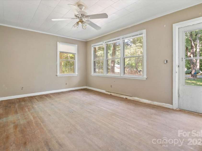 520 Summerow Road, Stanley, NC 28164.  MLS# CAR4278052, YatesRealty ID 27489. 