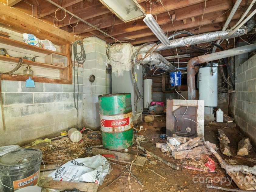 520 Summerow Road, Stanley, NC 28164.  MLS# CAR4278052, YatesRealty ID 27489. 