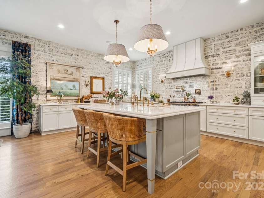 3519 McPherson Street, Waxhaw, NC 28173.  MLS# CAR4279631, YatesRealty ID 27492. Kitchen