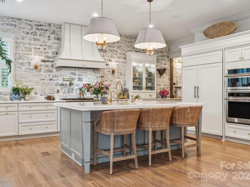 3519 McPherson Street, Waxhaw, NC 28173.  MLS# CAR4279631, YatesRealty ID 27492. Kitchen