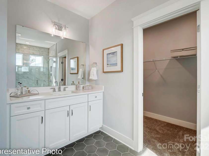 1320 Knob Creek Drive, Gastonia, NC 28054.  MLS# CAR4281293, YatesRealty ID 27493. 
