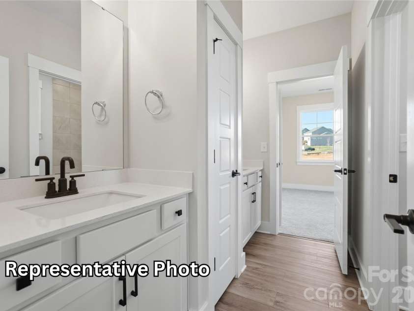 1320 Knob Creek Drive, Gastonia, NC 28054.  MLS# CAR4281293, YatesRealty ID 27493. 