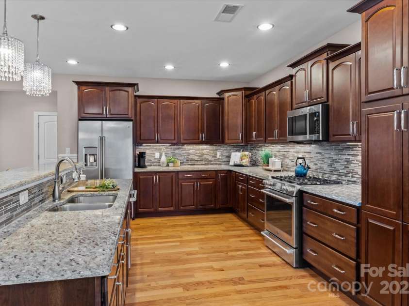 4616 Gold Finch Drive, Denver, NC 28037.  MLS# CAR4256561, YatesRealty ID 27494. 