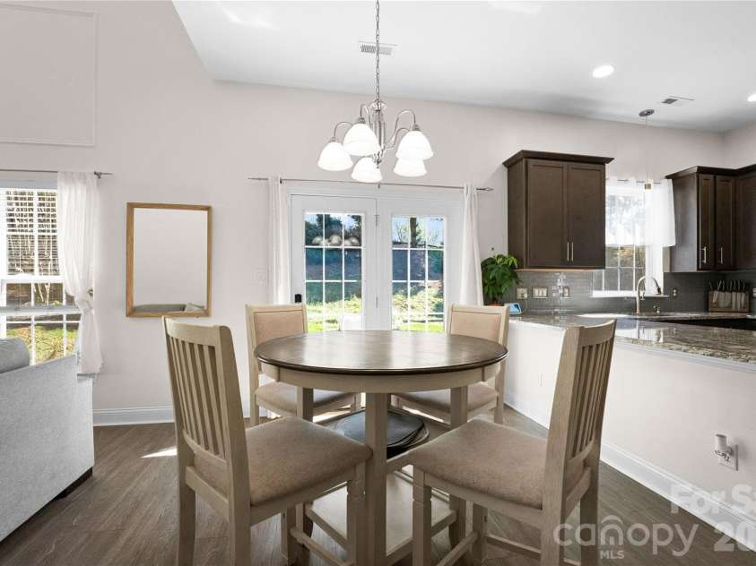 4704 Lone Tree Court, Charlotte, NC 28269.  MLS# CAR4375294, YatesRealty ID 27495. 