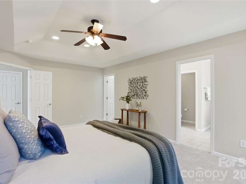 509 Evening Mist Drive, Fort Mill, SC 29708.  MLS# CAR4365881, YatesRealty ID 27497. 