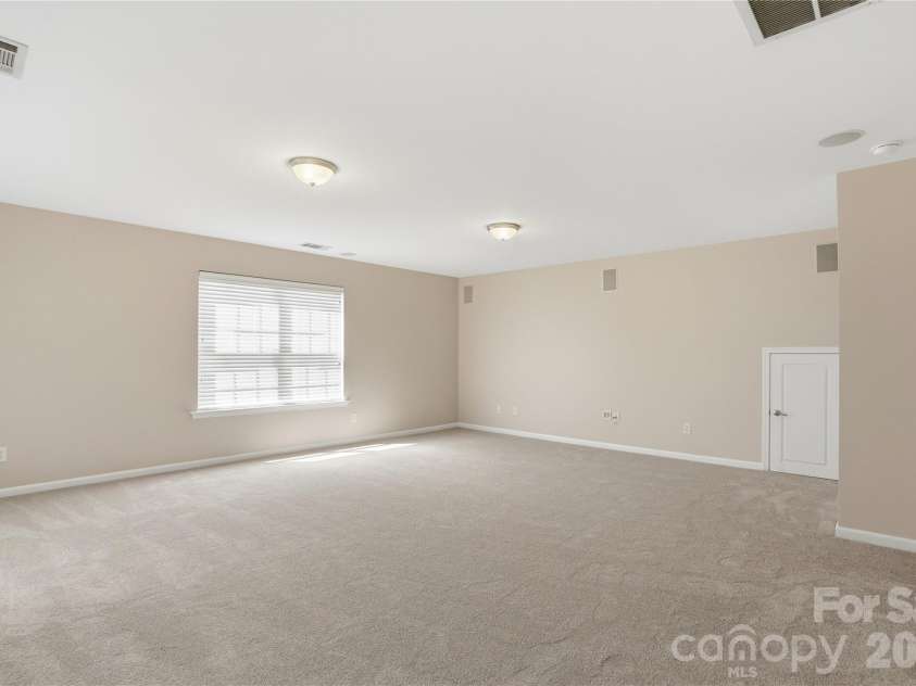 509 Evening Mist Drive, Fort Mill, SC 29708.  MLS# CAR4365881, YatesRealty ID 27497. 
