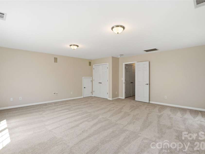 509 Evening Mist Drive, Fort Mill, SC 29708.  MLS# CAR4365881, YatesRealty ID 27497. 
