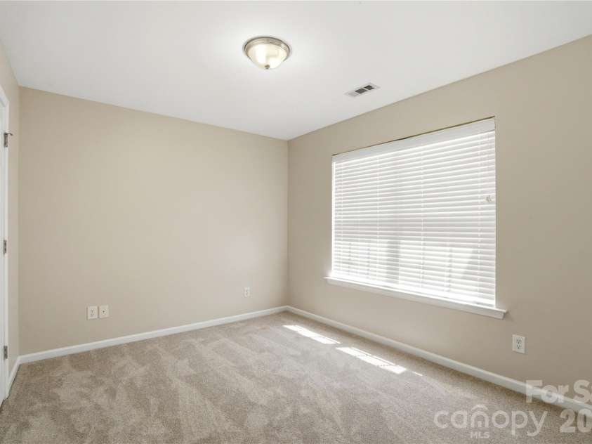 509 Evening Mist Drive, Fort Mill, SC 29708.  MLS# CAR4365881, YatesRealty ID 27497. 
