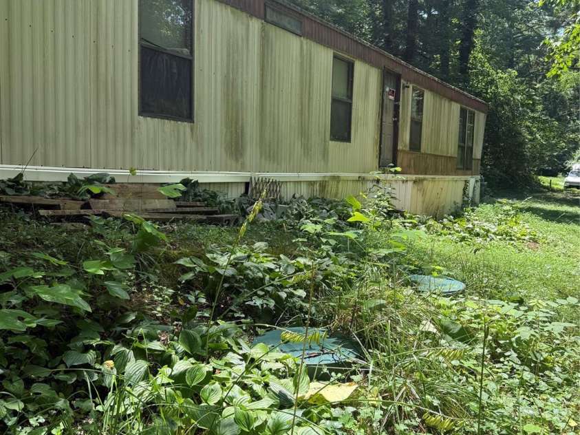271 Riverview Church Road, Asheville, NC 28806.  MLS# CAR4283718, YatesRealty ID 27498. 