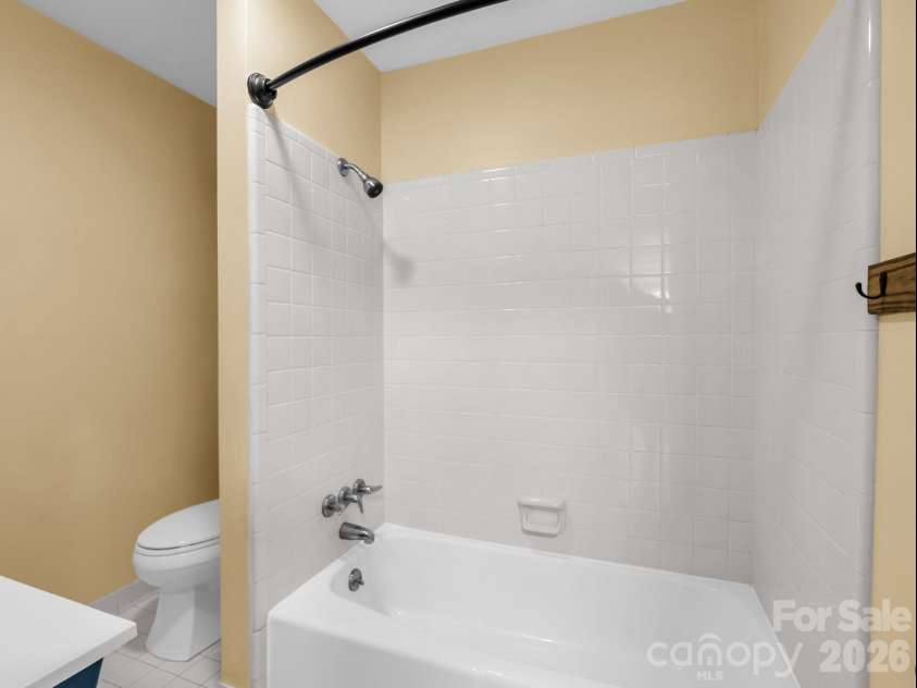31 Firefly Lane, Saluda, NC 28773.  MLS# CAR4370921, YatesRealty ID 27498. Bath 2-Main Level