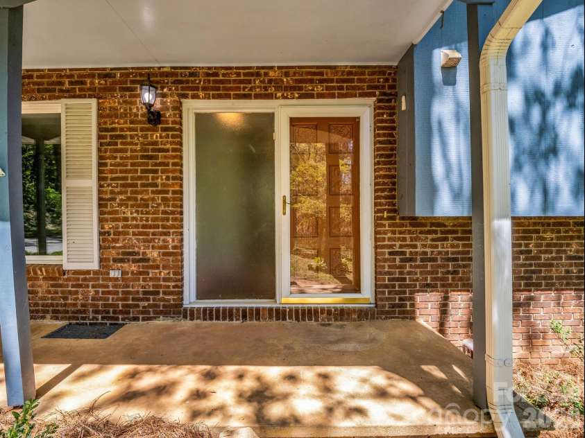 31 Firefly Lane, Saluda, NC 28773.  MLS# CAR4370921, YatesRealty ID 27498. Front Entry