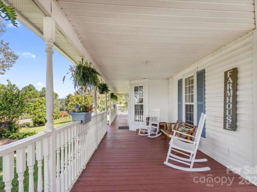 201 Murphy Hill Road, Weaverville, NC 28787.  MLS# CAR4296849, YatesRealty ID 275. 