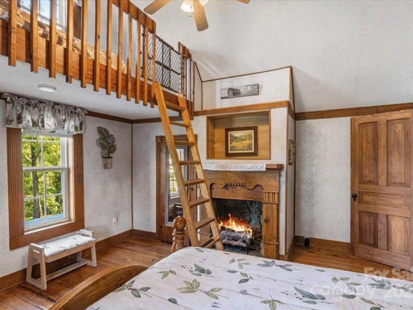 201 Murphy Hill Road, Weaverville, NC 28787.  MLS# CAR4296849, YatesRealty ID 275. 