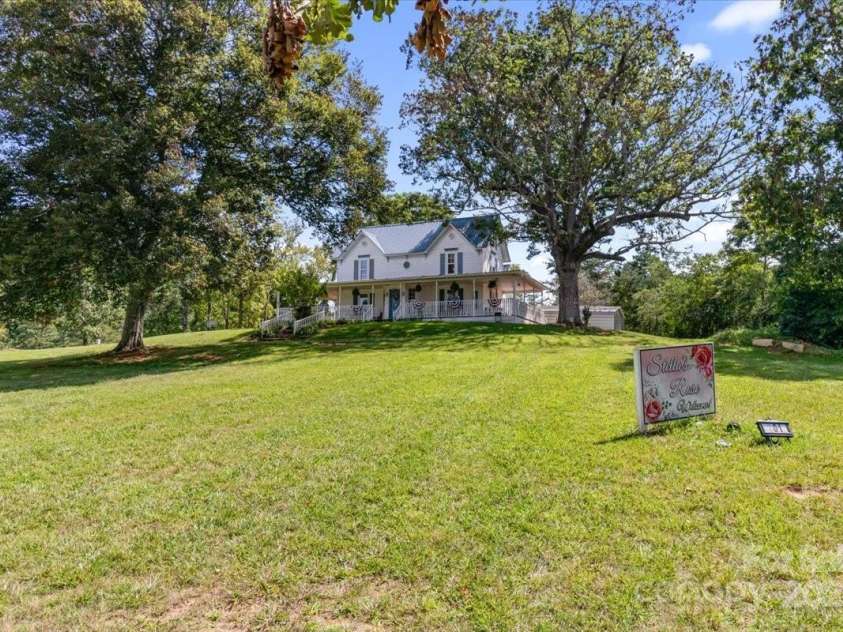 201 Murphy Hill Road, Weaverville, NC 28787.  MLS# CAR4296849, YatesRealty ID 275. 