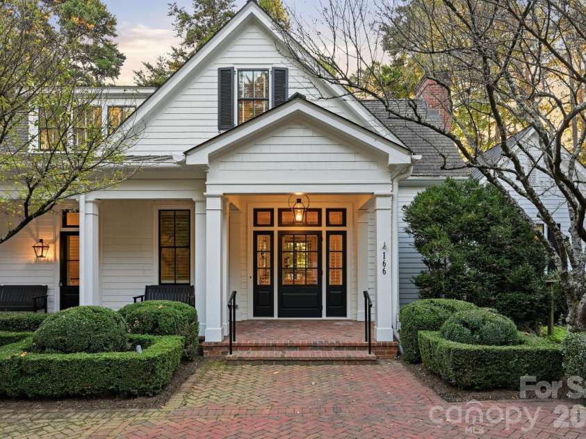 166 Iron Gate Circle, Mooresville, NC 28117.  MLS# CAR4314409, YatesRealty ID 2750. 