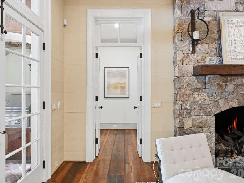 166 Iron Gate Circle, Mooresville, NC 28117.  MLS# CAR4314409, YatesRealty ID 2750. 