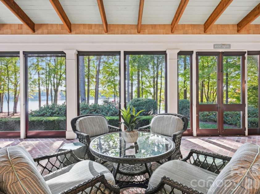 166 Iron Gate Circle, Mooresville, NC 28117.  MLS# CAR4314409, YatesRealty ID 2750. 