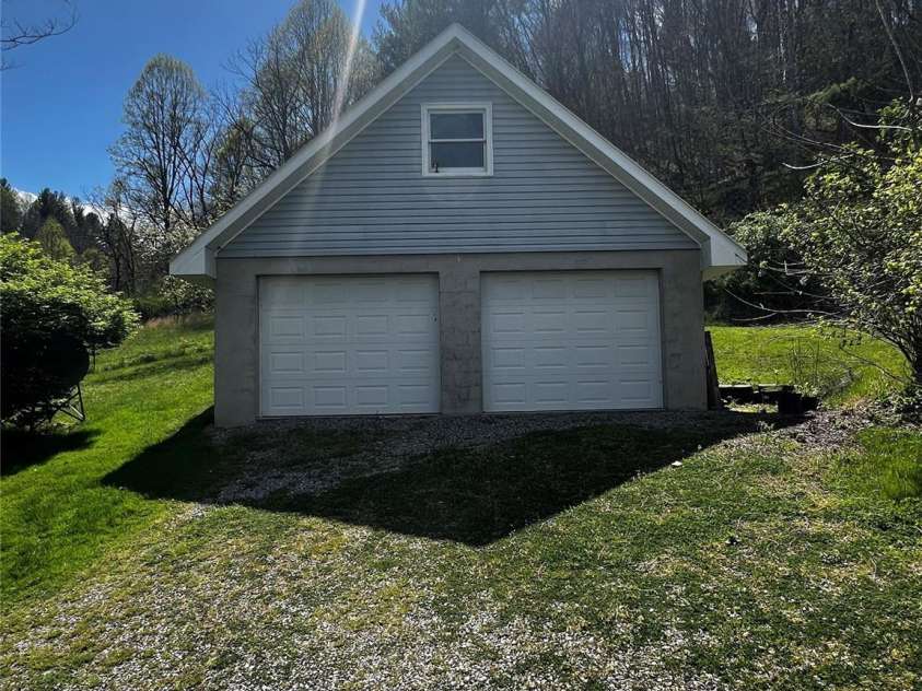 4606 Garvey Bridge Road, Crumpler, NC 28617.  MLS# CAR4279207, YatesRealty ID 27501. 