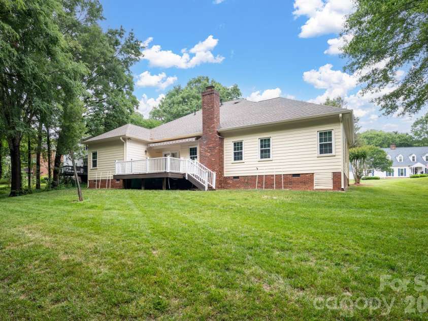 9232 Hemingford Court, Charlotte, NC 28277.  MLS# CAR4385313, YatesRealty ID 27501. 