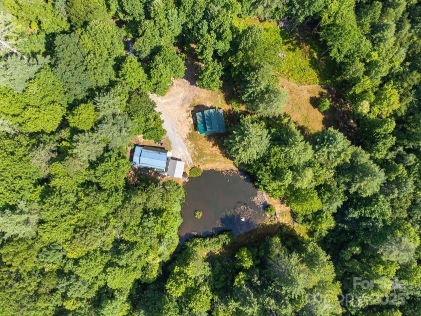 1101 Line Runner Ridge Road, Rosman, NC 28772.  MLS# CAR4280963, YatesRealty ID 27502. 