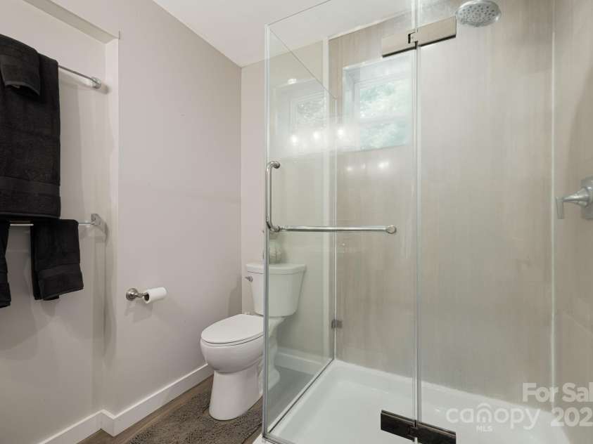 1101 Line Runner Ridge Road, Rosman, NC 28772.  MLS# CAR4280963, YatesRealty ID 27502. Downstairs Full Bath