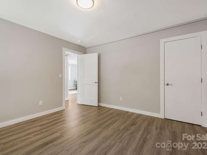 1101 Line Runner Ridge Road, Rosman, NC 28772.  MLS# CAR4280963, YatesRealty ID 27502. Primary Bedroom