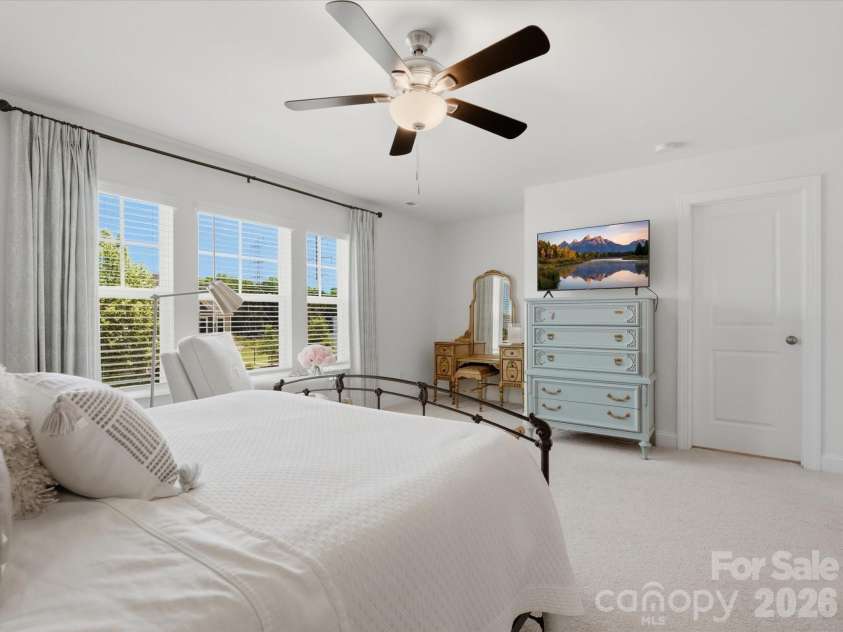 6024 Hampstead Pond Lane, Matthews, NC 28105.  MLS# CAR4383770, YatesRealty ID 27502. 