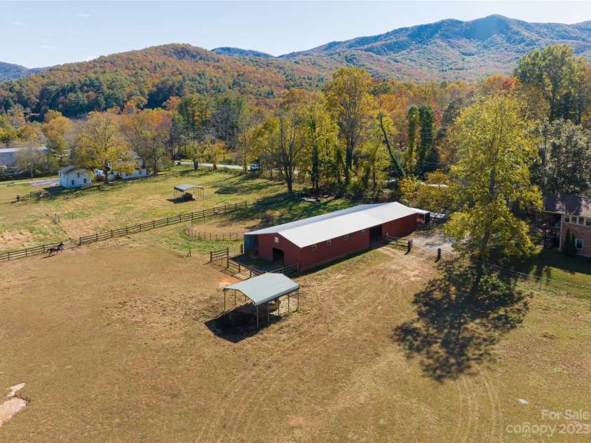 500 Blue Ridge Road, Black Mountain, NC 28711.  MLS# CAR4082289, YatesRealty ID 27503. Overhead view of barn