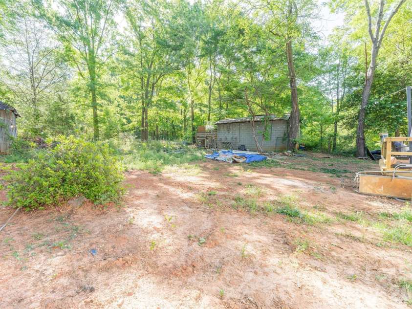 6132 Sherwood Lane, Denver, NC 28037.  MLS# CAR4375376, YatesRealty ID 27503. 