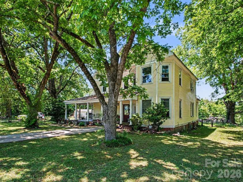 1932 Topic Street, Shelby, NC 28152.  MLS# CAR4381845, YatesRealty ID 27504. 