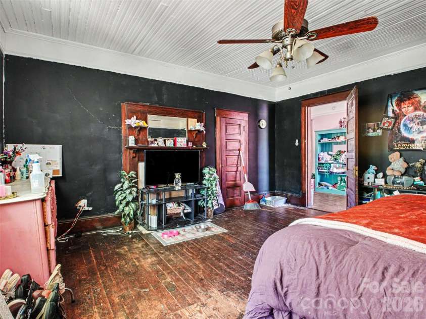 1932 Topic Street, Shelby, NC 28152.  MLS# CAR4381845, YatesRealty ID 27504. 