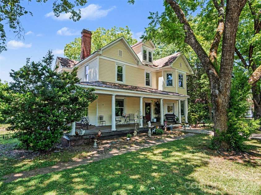 1932 Topic Street, Shelby, NC 28152.  MLS# CAR4381845, YatesRealty ID 27504. 