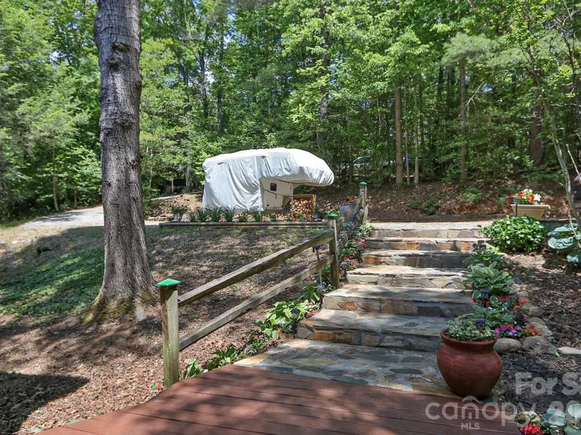 408 Stone River Drive, Traphill, NC 28685.  MLS# CAR4382592, YatesRealty ID 27505. 