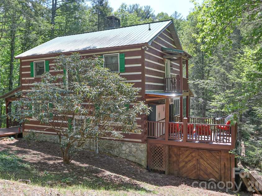 408 Stone River Drive, Traphill, NC 28685.  MLS# CAR4382592, YatesRealty ID 27505. 