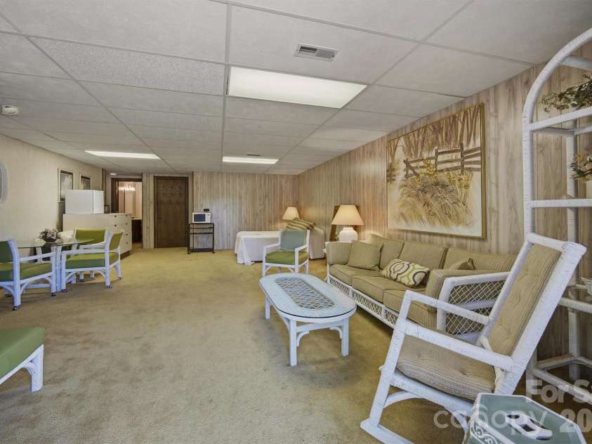 2718 Arden Drive, Lenoir, NC 28645.  MLS# CAR4377274, YatesRealty ID 27506. 