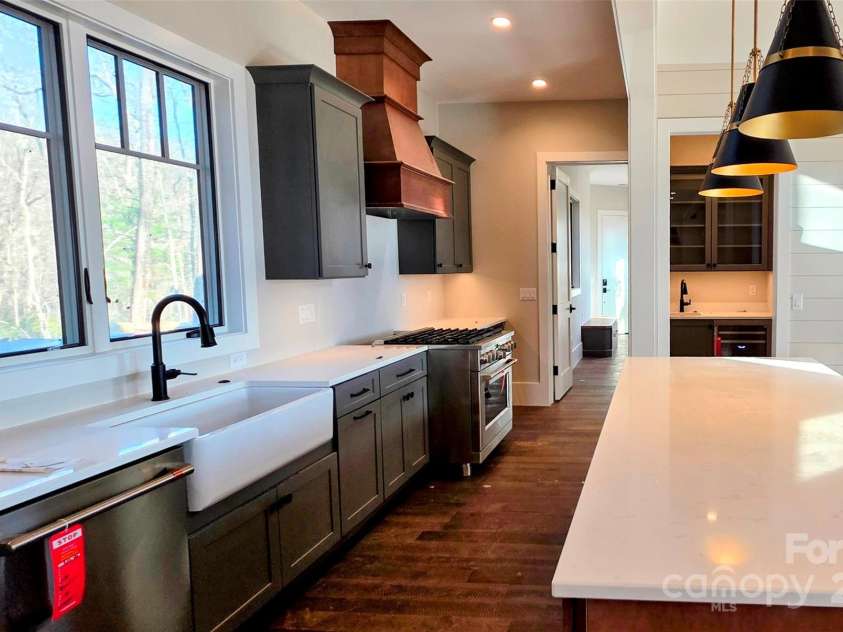 305 Easy Springs Road, Sapphire, NC 28774.  MLS# CAR4276940, YatesRealty ID 27506. 