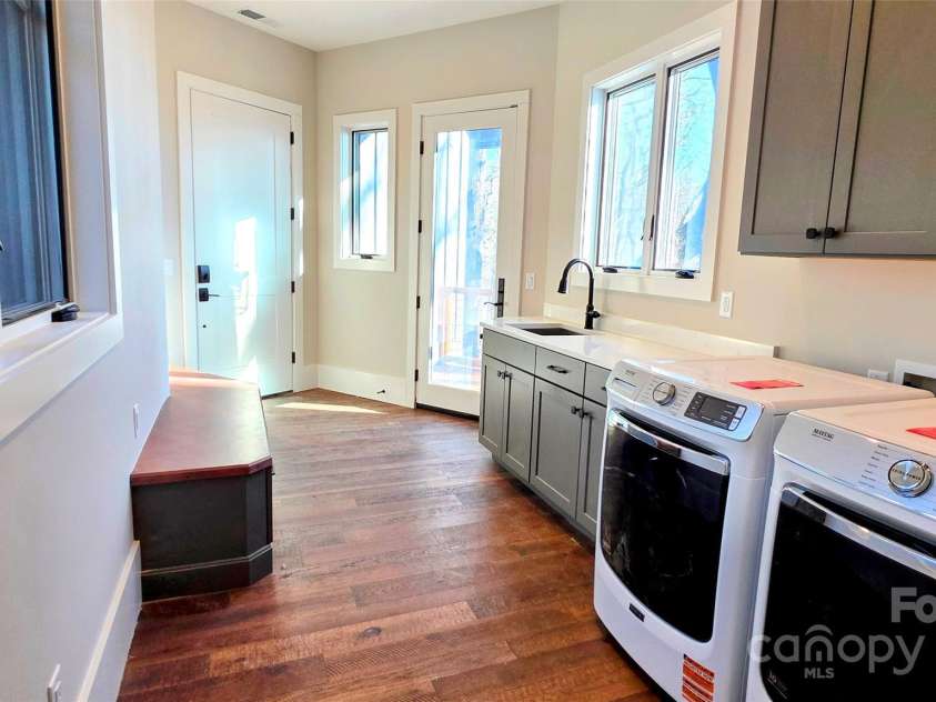 305 Easy Springs Road, Sapphire, NC 28774.  MLS# CAR4276940, YatesRealty ID 27506. 